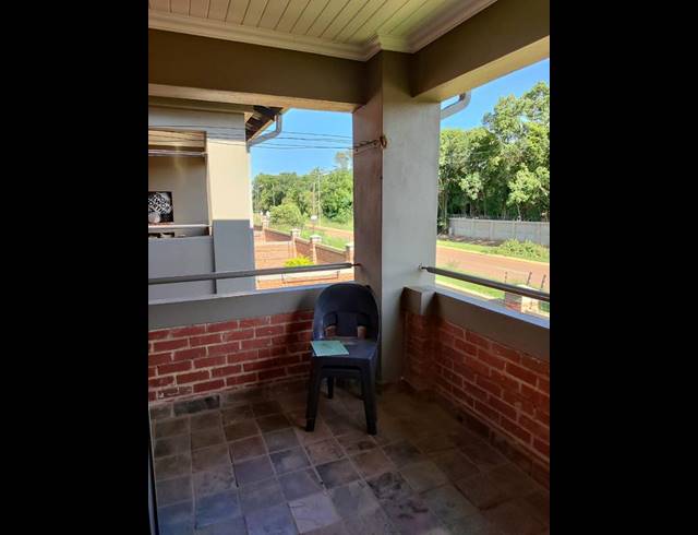 2 BEDROOM HOUSE FOR SALE IN ANDEON